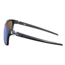 Bestel de Oakley Leffingwell Matte Black Prizm Sapphire veilig, gemakkelijk en snel bij Revert 95. Check onze website voor de gehele Oakley collectie, of kom gezellig langs bij onze winkel in Haarlem.