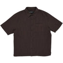 Quasi Skateboards Kalvin Short Sleeve Button Up Shirt, lichtgewicht katoenen overhemd met full button front chest patch pocket en direct geborduurd logo, verkrijgbaar in Tan Blue en Hickory bij Revert 95 Haarlem