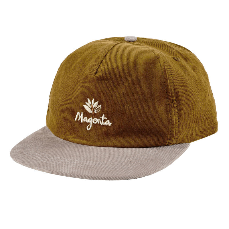 Bestel de Magenta NATURA CORD SNAPBACK HAT BROWN veilig, gemakkelijk en snel bij Revert 95. Check onze website voor de gehele Magenta collectie, of kom gezellig langs bij onze winkel in Haarlem.	