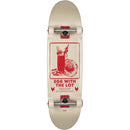 Globe Eggy Off White The Lot Cruiser 8.625 inch, Resin-7 hard rock maple egg shape cruiser complete met mellow concave medium nose en tail kick 5.25 inch Tensor alloy trucks 55mm 101a Conical wielen Globe ABEC-7 lagers split black griptape en paint-dipped off white deck met Egg With The Lot artwork 31.75 inch lang wheelbase 14.125 inch, verkrijgbaar bij Revert 95 Haarlem