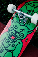 Globe Punter Animal Collector 9.125 inch Complete Skateboard, semi-football shape bowl board met Resin-7 hard rock maple deck, Tensor ATG magnesium trucks en Punter bowl wielen, artwork van Keith Shore, verkrijgbaar bij Revert 95 Haarlem