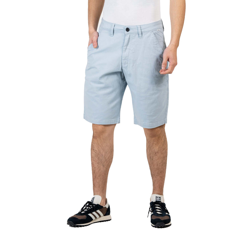 Bestel de Reell Denim Flex Grip Chino Short Soft Blue snel, gemakkelijk en veilig bij Revert 95. Bekijk onze website voor de hele Reell Denim collectie.