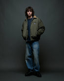Obey Elysian Jacket Grape Leaf, volledig gevoerd bomber jack van 100% polyester met corduroy kraag, metalen rits en welt zakken, relaxed fit, verkrijgbaar bij Revert 95 Haarlem