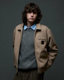 Obey Ledger Blouson Jacket Latte, gevoerd jack van 90% polyester 10% wol met metalen rits, welt zakken en elastische taille, relaxed fit, verkrijgbaar bij Revert 95 Haarlem