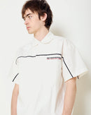 Obey Camber SS Shirt White, woven overhemd van 100% cotton met button front closure, contrasterende piping, borstzakken en geborduurde Obey art, relaxed fit, maten S-XXL, verkrijgbaar bij Revert 95 Haarlem