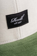 Reell Pitchout Cap, relaxed 6-panel snapback met curved peak embroidered Reell logo op voorkant en adjustable snapback closure one size fits most, verkrijgbaar bij Revert 95 Haarlem