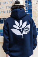 Magenta Skateboards Chenille Hoodie, pullover hoodie van zachte chenille stof met kangaroo pocket en Magenta Skateboards branding verkrijgbaar in Khaki en Dark Navy, verkrijgbaar bij Revert 95 Haarlem
