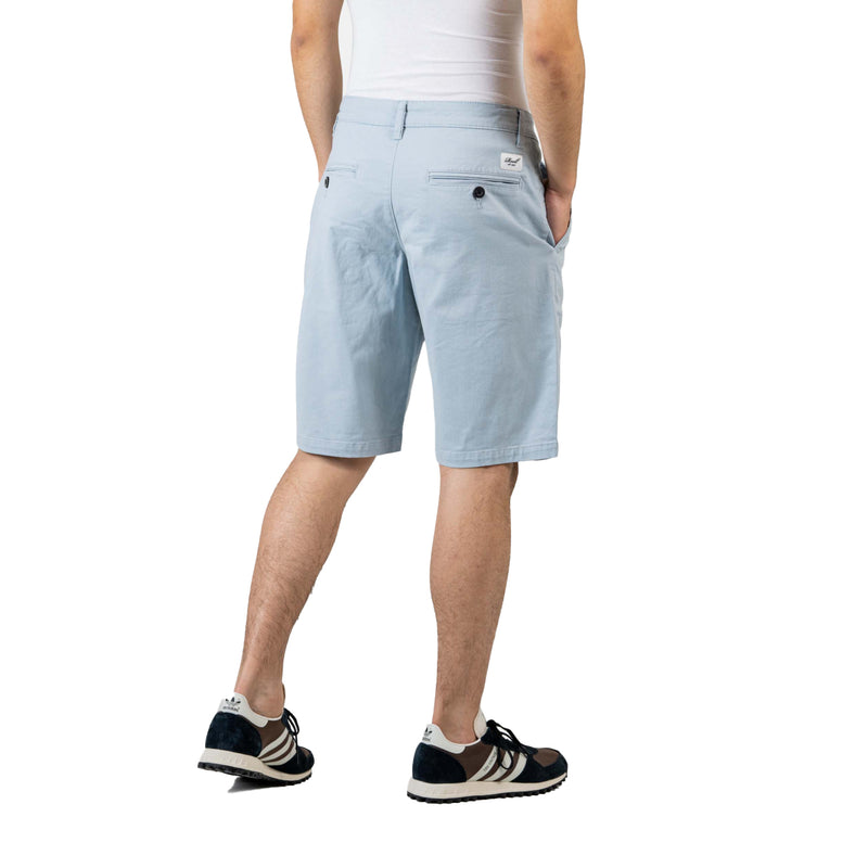 Bestel de Reell Denim Flex Grip Chino Short Soft Blue snel, gemakkelijk en veilig bij Revert 95. Bekijk onze website voor de hele Reell Denim collectie.