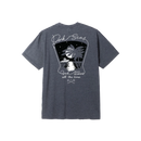 Dark Seas Nite Line Blind Stitch T-Shirt in Heather Navy, relaxed fit tee van 55% gerecycled katoen 45% gerecycled polyester met contrast blind stitching bij mouw en onderzoom en 7/8 inch neckrib, verkrijgbaar bij Revert 95 Haarlem