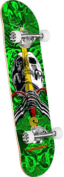 Powell Peralta Skull and Sword Complete Skateboard Green 8.0 inch, 7-ply hard yellow birch AirLam pressed complete met Mini Logo trucks Powell Peralta wielen Skate Rated lagers shape 186 K12 concave Skull and Sword graphic van VC Johnson en Ray Rodriguez 1979 volledig gemonteerd, verkrijgbaar bij Revert 95 Haarlem