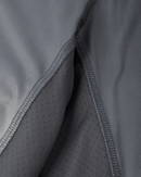 Dark Seas Bimini UV Hooded Long Sleeve Shirt in Storm, 96% poly 4% spandex UV sunshirt met ingebouwde face gaiter geperforeerde ventilatiepanelen duimgaten en flat lock naden, verkrijgbaar in Storm en Sage bij Revert 95 Haarlem