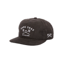Dark Seas Tridents Corduroy Hat in Black, ongestructureerde 5-panel corduroy snapback met satin stitch embroidery Dark Seas logo op de voorkant en Tridents embroidery op de zijkant, verkrijgbaar bij Revert 95 Haarlem