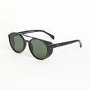 CHPO Brand Rickard zonnebril, 100% gerecycled plastic medium fit unisex wrap-around zonnebril 54mm met gepolariseerde glazen en UV400 bescherming verkrijgbaar in Matte Black Black Green Coffee Brown Navy Rainbow Mirror en White, verkrijgbaar bij Revert 95 Haarlem