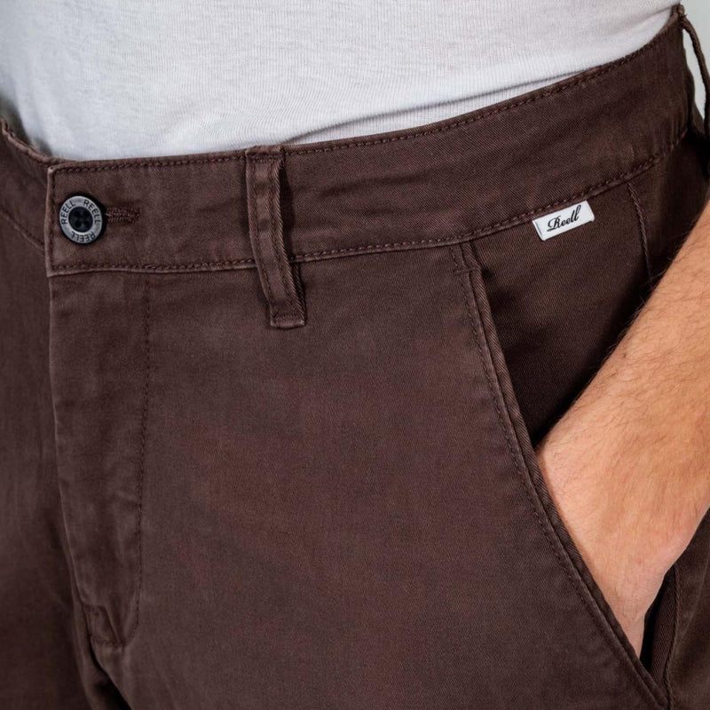 Bestel de Reell Denim Reflex Loose Chino Charlie Brown veilig, gemakkelijk en snel bij Revert 95. Check onze website voor de gehele Reell Denim collectie, of kom gezellig langs bij onze winkel in Haarlem.	