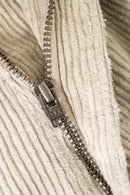 Reell Belmont Short in Beige Cord, 100% cotton corduroy baggy fit short met drop crotch wijde rechte pijp five-pocket constructie fly button zip-fly en low-key Reell patch branding in warme beige corduroy kleur, verkrijgbaar bij Revert 95 Haarlem