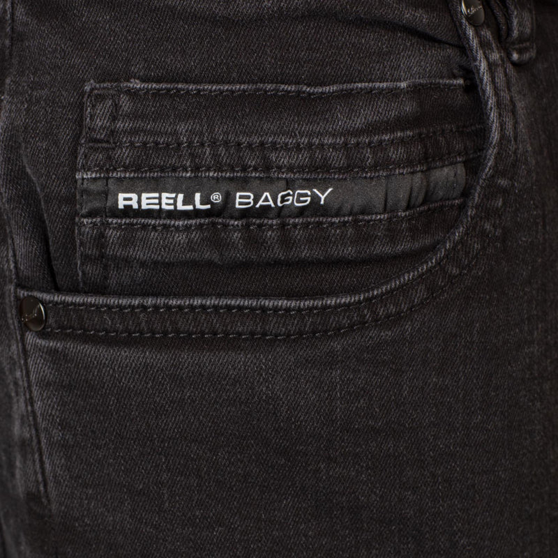 Bestel de Reell Denim Belmont Short Black Wash snel, gemakkelijk en veilig bij Revert 95. Bekijk onze website voor de hele Reell Denim collectie.