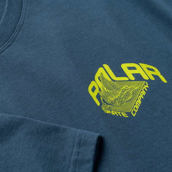 Bestel de Polar Skate Co Tee Graph snel, gemakkelijk en veilig bij Revert 95. Check onze website voor de gehele Rave Skateboards collectie of kom gezellig langs bij onze winkel in Haarlem.