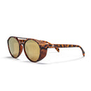 CHPO Brand Rickard zonnebril, 100% gerecycled plastic medium fit unisex wrap-around zonnebril 54mm met gepolariseerde glazen en UV400 bescherming verkrijgbaar in Matte Black Black Green Coffee Brown Navy Rainbow Mirror en White, verkrijgbaar bij Revert 95 Haarlem