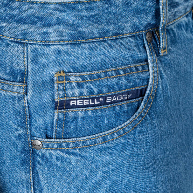 Bestel de Reell Denim Belmont Short Origin Mid Blue snel, gemakkelijk en veilig bij Revert 95. Bekijk onze website voor de hele Reell Denim collectie.