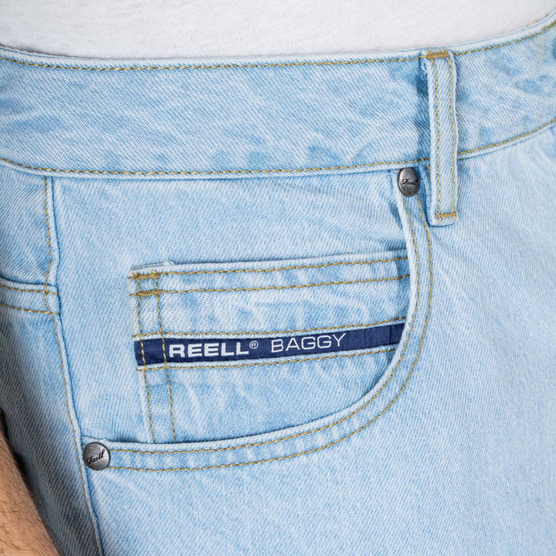 Bestel de Reell Denim Belmont Short Origin Light Blue snel, gemakkelijk en veilig bij Revert 95. Bekijk onze website voor de hele Reell Denim collectie.