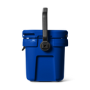 YETI Roadie 8 Koelbox, compacte harde koelbox met PermaFrost isolatie, SmallHaul handgreep en QuickLatch sluiting, 45,2 x 25,4 x 27 cm, verkrijgbaar in White, Royal Blue, Seafoam, Charcoal en Tan, verkrijgbaar bij Revert 95 Haarlem