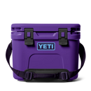 YETI Roadie 15 koelbox in de limited kleur Pace Purple/Blue, verkrijgbaar bij Revert 95 Haarlem