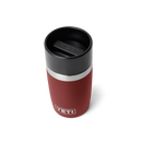 YETI Rambler Travel Bottle Stag Red, roestvrijstalen reisfles met lekvrije Commuter Cap en 360 graden drinkopening, verkrijgbaar in 8 oz en 16 oz, verkrijgbaar bij Revert 95 Haarlem