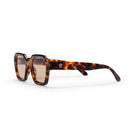 CHPO Brand The AK zonnebril, 100% gerecycled plastic bijna hexagonaal montuur medium fit unisex met UV400 bescherming in Black Black en Moss Green Black colorways, verkrijgbaar bij Revert 95 Haarlem
