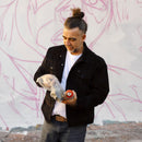 Reell Arizona Jacket in Deep Black, lichtgewicht ongevoerde denim transitiejas van cotton-elastane met straight regular fit en 2 borstzakken, verkrijgbaar bij Revert 95 Haarlem