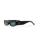 CHPO Brand Sigrid zonnebril in Shiny Black, 100% gerecycled plastic unisex small fit zonnebril met zwarte glazen en UV400 bescherming 32mm lensbreedte geleverd in gerecyclede verpakking, verkrijgbaar bij Revert 95 Haarlem
