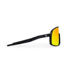 CHPO Brand Henke zonnebril met UV400 bescherming en gerecycled montuur verkrijgbaar bij Revert 95 Haarlem