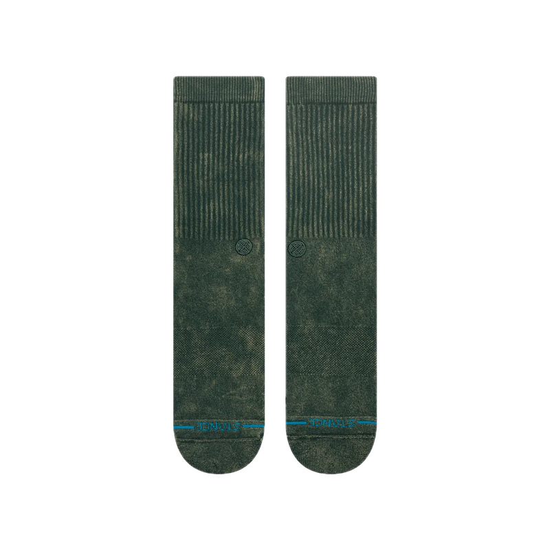 Stance Icon Dyed Crew Pine – crew sokken in groene tie-dye Pine kleur met medium cushioning en subtiele branding