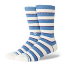 Stance Striped It Crew Sock Capri Blue met gestreept patroon en crew hoogte, verkrijgbaar bij Revert 95 Haarlem