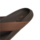 Reef The Raglan heren slipper in Java/Gum met overlasted waterbestendige strap en deep contour suikerriet EVA voetbed, verkrijgbaar bij Revert 95 Haarlem