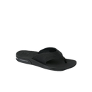 Reef Fanning heren slipper in All Black met synthetische nubuck upper, EVA voetbed met hiel airbag en ingebouwde flesopener in de rubberen zool, verkrijgbaar bij Revert 95 Haarlem