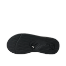 Reef Fanning heren slipper in All Black met synthetische nubuck upper, EVA voetbed met hiel airbag en ingebouwde flesopener in de rubberen zool, verkrijgbaar bij Revert 95 Haarlem