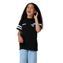 Santa Cruz Youth OGSC Sports T-Shirt in Black met SC monogram en witte mouwstrepen, verkrijgbaar bij Revert 95 Haarlem