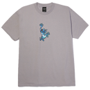 HUF Stuck On You T-Shirt in Lilac Chalk, 100% katoen regular fit crew neck tee met screen printed Stuck On You artwork op center chest en woven HUF label op interior neck, verkrijgbaar bij Revert 95 Haarlem