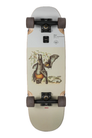 Globe Short Cut Flying Foxes Cruiser 28 inch, rosewood Resin-7 hard rock maple compact cruiser complete met mellow concave full kicktail 5.25 inch Tensor alloy trucks 60mm 80a Bruiser Cruiser wielen Globe ABEC-7 lagers ingebouwde bottle opener en Flying Foxes Natural Attractions artwork, verkrijgbaar bij Revert 95 Haarlem