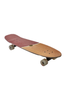 Globe Tracer Neue Cherry Acorn Cruiser 31 inch, Cherry Resin-7 hard rock maple cruiser complete met mellow concave kicktail 5.0 inch Tensor alloy trucks 60mm 80a Flatsider Cruiser wielen Globe ABEC-7 lagers clear broadcast griptape en embedded metal badge 30.5 x 8.725 inch wheelbase 16.65 inch, verkrijgbaar bij Revert 95 Haarlem