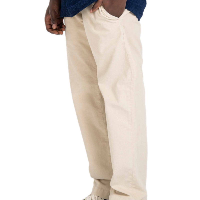 Koop de Reell Reflex Loose Chino Oatmeal Square Cord veilig  en snel bij Revert 95 online of kom hem checken in de winkel in Haarlem.