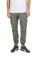 De Reell Reflex Cargo LW bij Revert 95. Lichtgewicht Flex Twill, tapered fit en vier zakken. Verkrijgbaar in Black, Light Olive en Beige. Bestel online of haal af in Haarlem.
