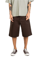 Reell Loose Flex Chino Short PC in Chocolate Brown, 56% katoen 42% polyester 2% elastaan Flex Twill losse rechte chino short met lage kruisnaad verborgen YKK zip-fly zijzakken achterzakken en riemlussen in warme bruine kleur, verkrijgbaar bij Revert 95 Haarlem