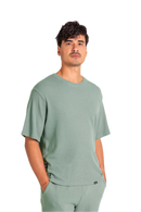 Reell Waffle T-Shirt, getextureerde tee van 58% polyester 38% katoen 4% elastaan waffle stof, verkrijgbaar in Deep Black, Chinois Green en Oatmeal, verkrijgbaar bij Revert 95 Haarlem