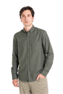 Reell Denim Nordic Shirt Dark Olive, flanel overhemd met knoopsluiting en Script Logo label, regular fit, maten S-XL, verkrijgbaar bij Revert 95 Haarlem.