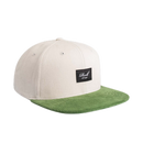 Reell Pitchout Cap, relaxed 6-panel snapback met curved peak embroidered Reell logo op voorkant en adjustable snapback closure one size fits most, verkrijgbaar bij Revert 95 Haarlem