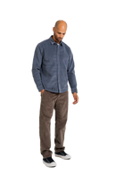 Reell Strike Shirt Baby Cord Aqua Grey, overhemd van 100% cotton 16-wale corduroy met rechte pasvorm en geweven label op de schouder, maten S-XL, verkrijgbaar bij Revert 95 Haarlem