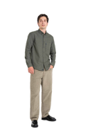Reell Denim Nordic Shirt Dark Olive, flanel overhemd met knoopsluiting en Script Logo label, regular fit, maten S-XL, verkrijgbaar bij Revert 95 Haarlem
