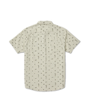 RVCA That'll Do Seersucker Short Sleeve Shirt, lichtgewicht 100% katoen seersucker button-up met traditionele kraag kokos knopen borstzak en scalloped hem, regular fit voor warm weer, verkrijgbaar bij Revert 95 Haarlem