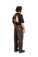 Reell Loose Flex Chino PC broek in Chocolate Brown, loose fit chino van dubbel geverfd polycotton met chino-details en subtiele Reell branding, verkrijgbaar bij Revert 95 Haarlem
